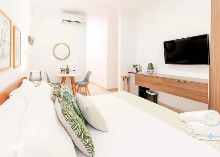 The Shore Downtown 4*